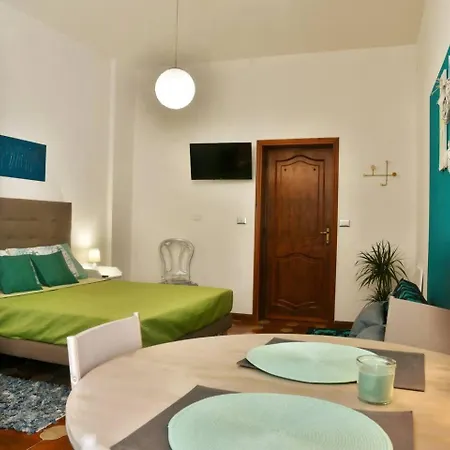 לינה וארוחת בוקר Arcu De Chelu -